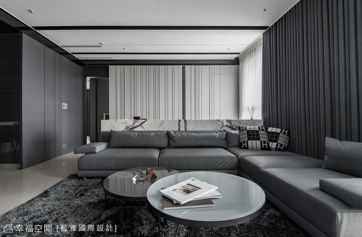 GRAY OF GREY 格雷灰