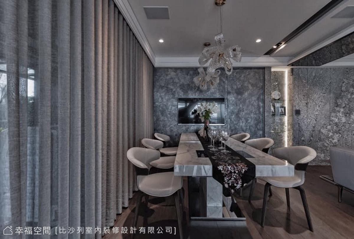 多元建材混搭 高樓層景觀絕美豪宅
