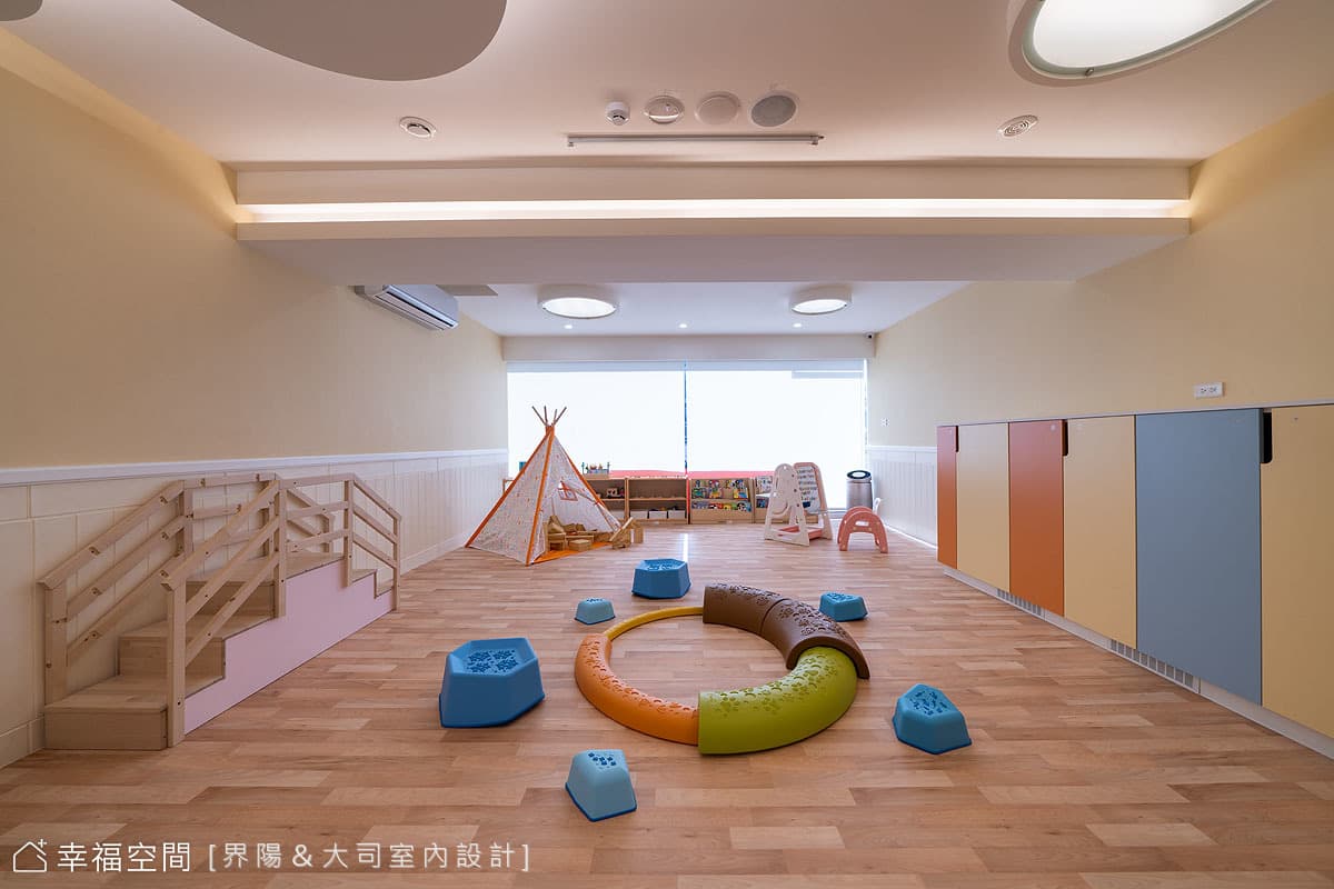 彷彿圓滾滾綿羊　在健康樂園快樂成長