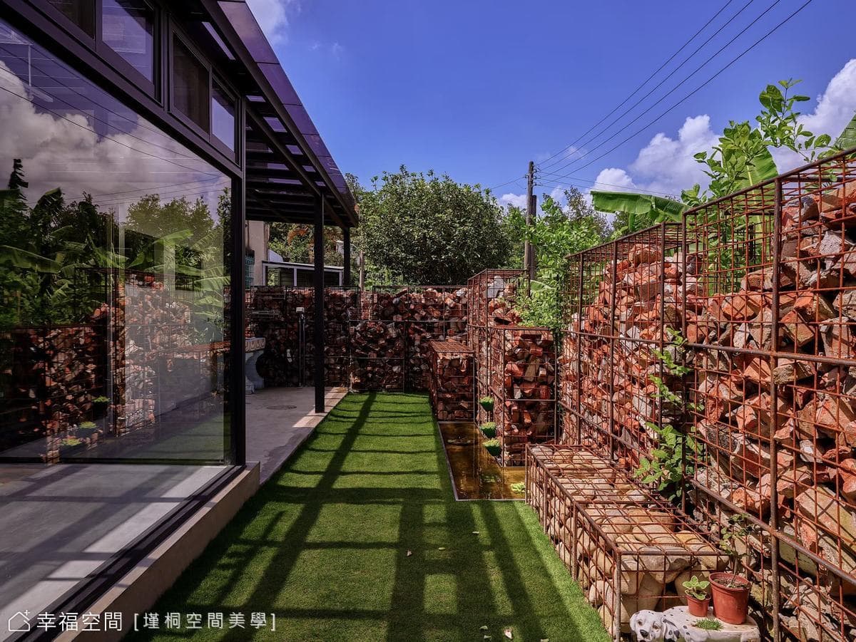 Pet Treats Studio | 現代工業風 | 42坪