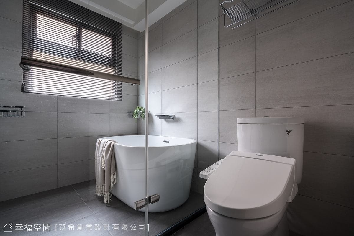 老屋華麗轉身 砌築內斂灰階品味宅│現代風│44坪
