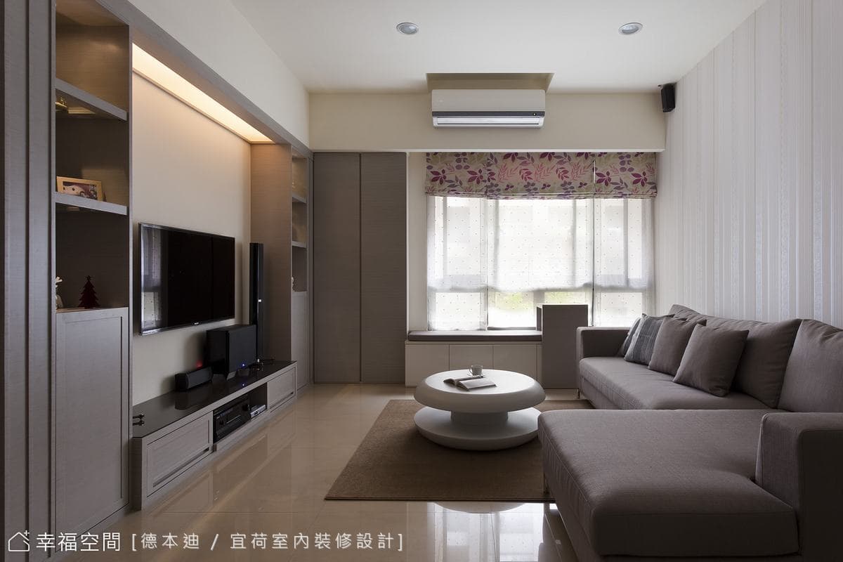 電視主牆展示櫃
