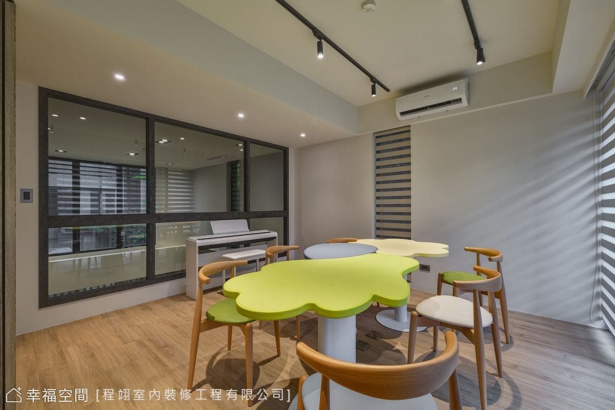 明星夫妻 挑戰客製化工業風