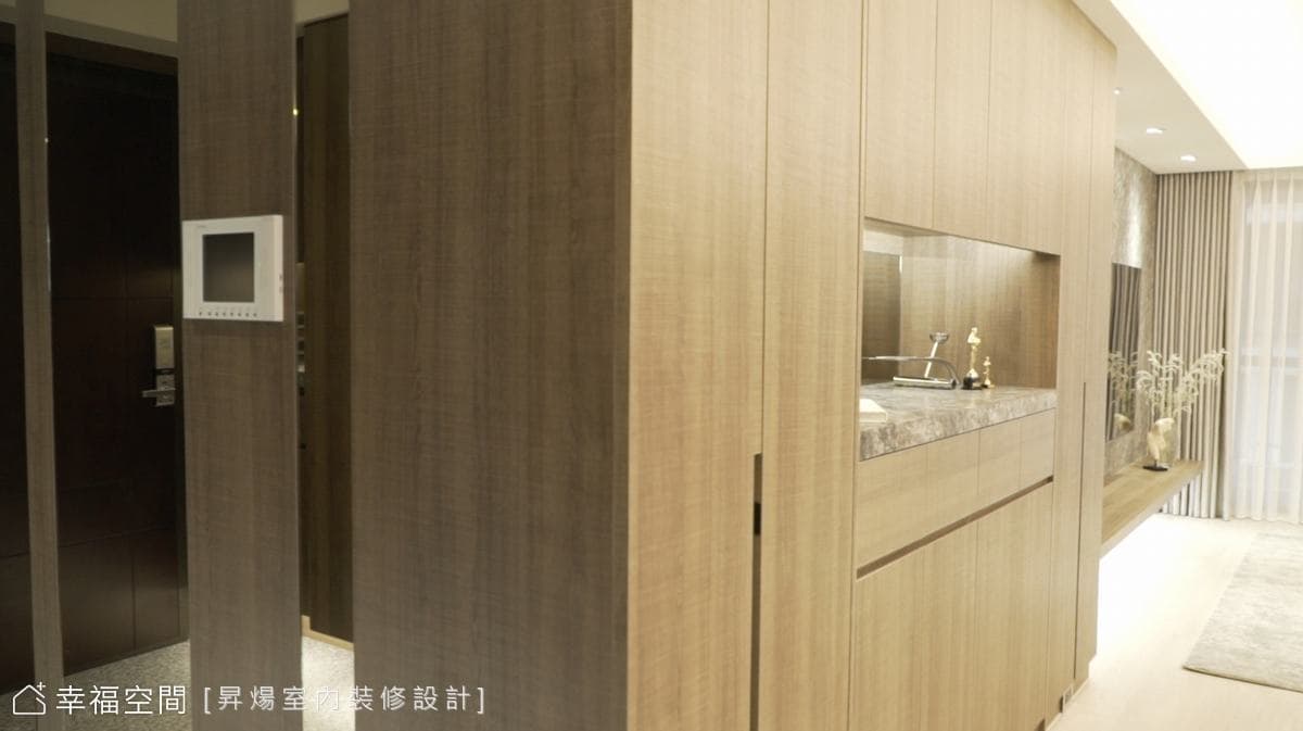 開闊空間尺度 以材質工法砌築飾舒適宅居│30坪