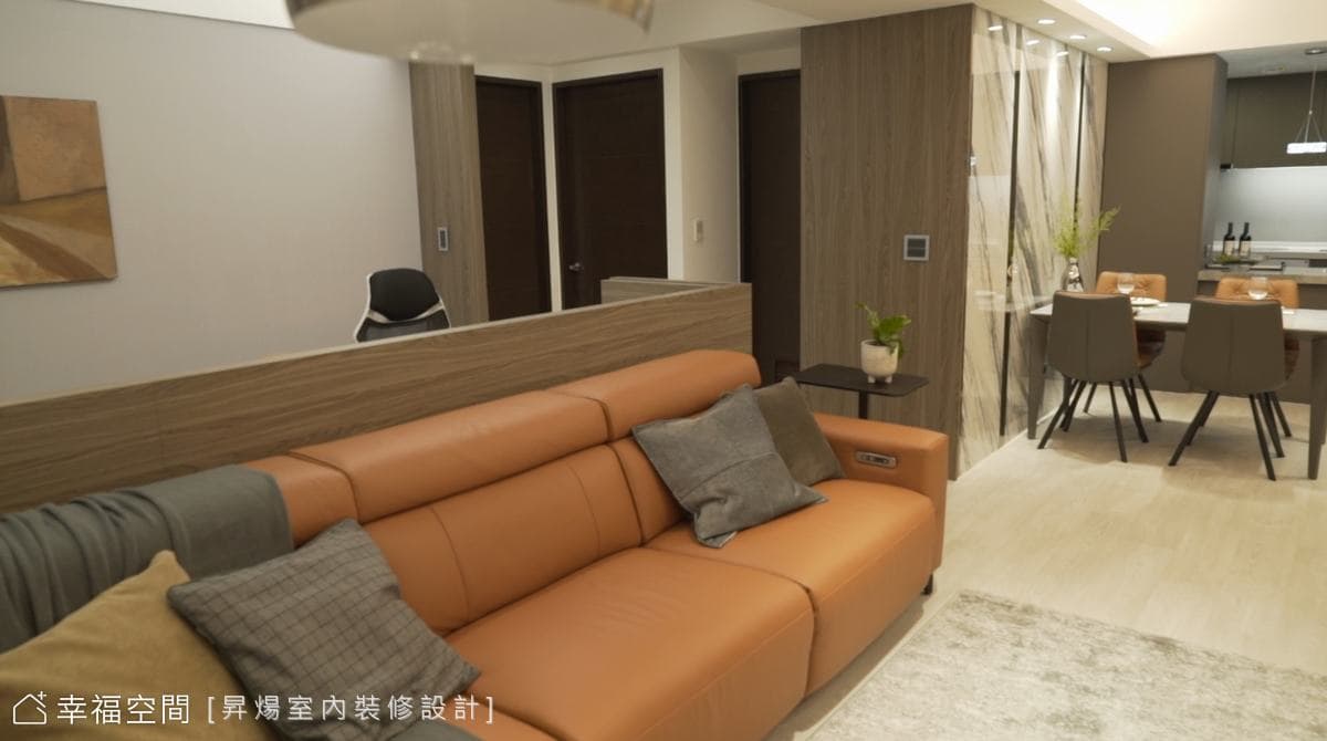 開闊空間尺度 以材質工法砌築飾舒適宅居│30坪