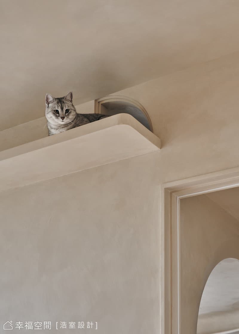 43坪只留一房 非典型設計的侘寂貓宅