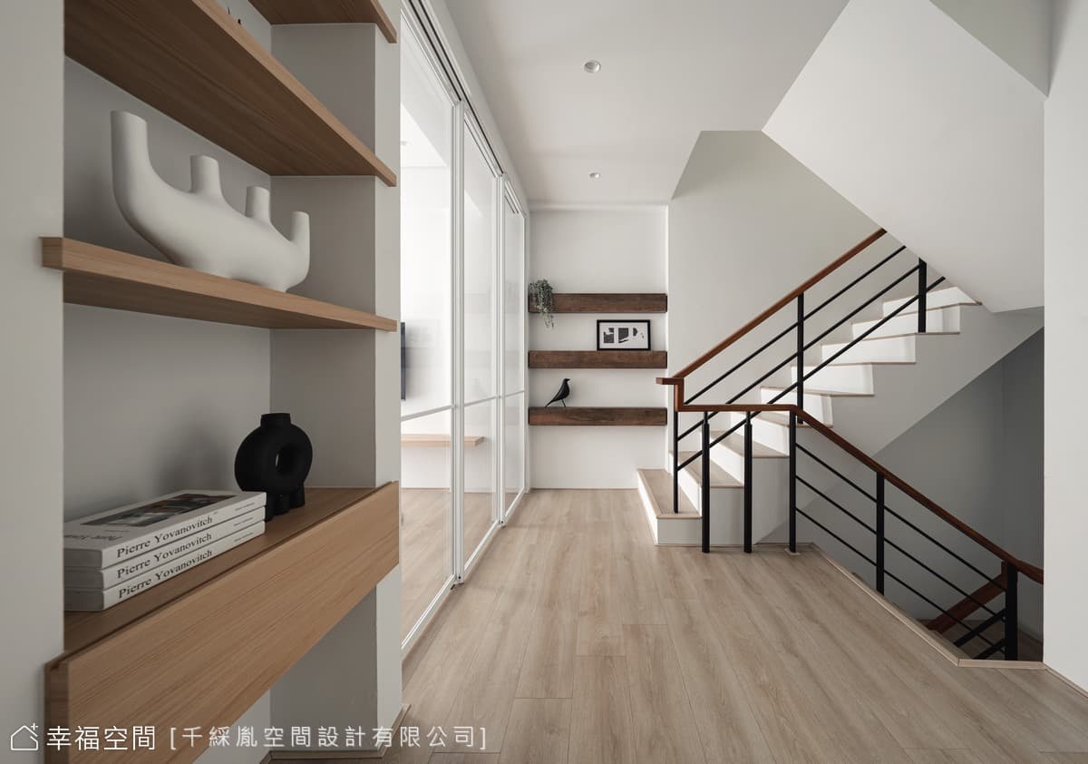 從零打造質樸純白陽光屋|北歐風|72坪