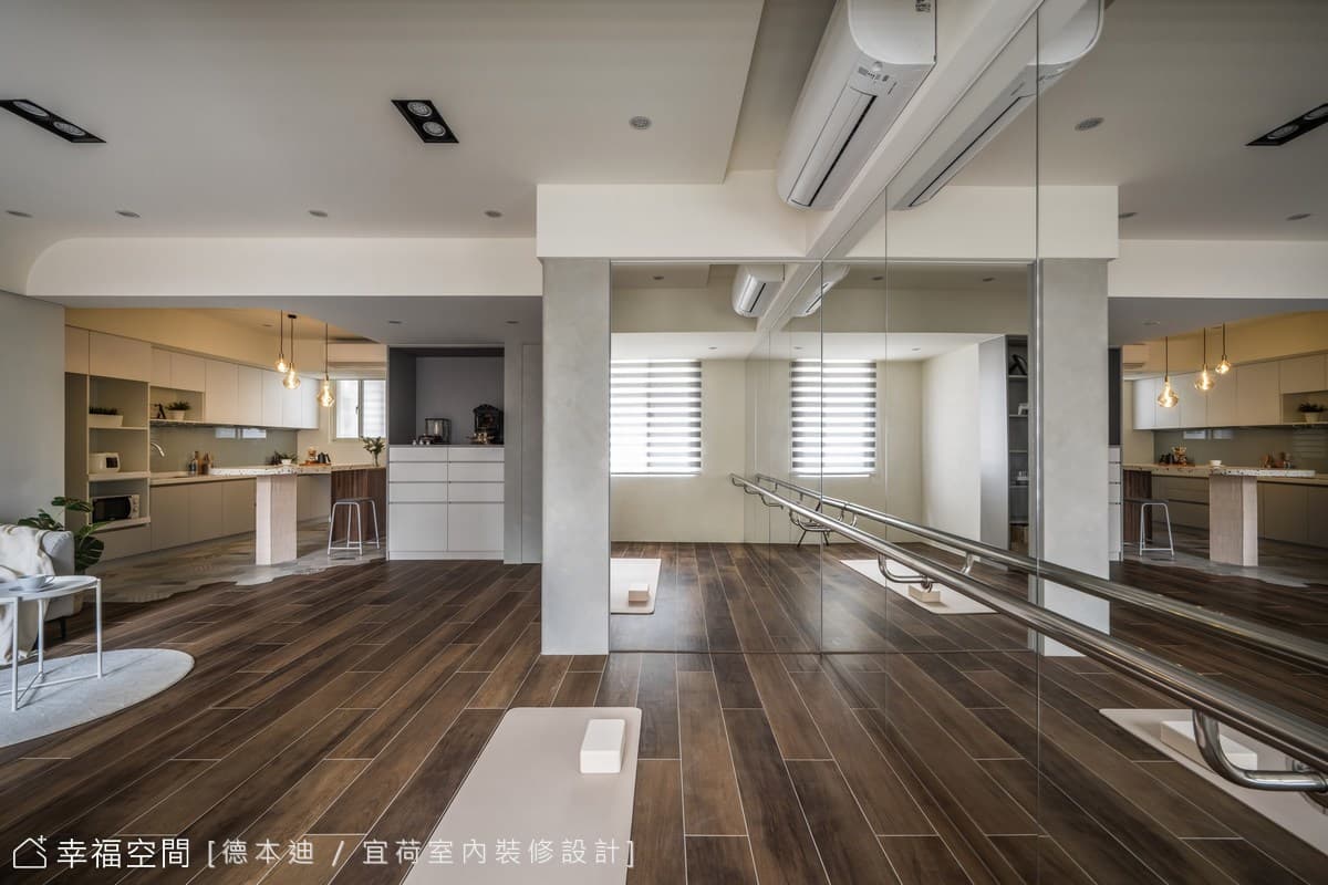 勾畫優美弧度 與光影翩然共舞|侘寂風|25坪