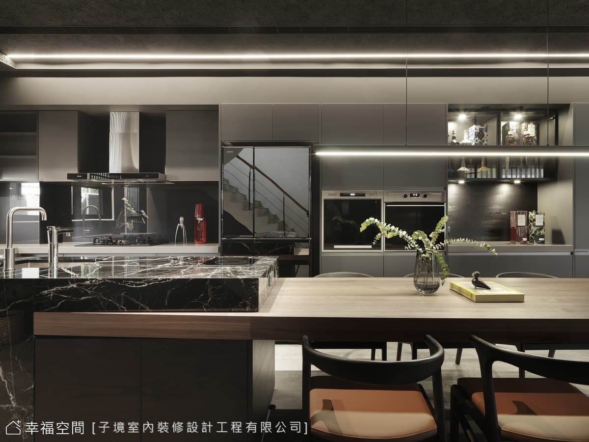 二次合作更添成熟 黑到極致富品味│現代風