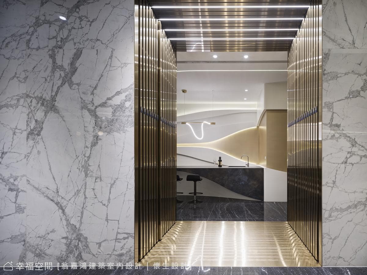 62.台中展成磁磚概念館-200坪-老屋翻新-現代風