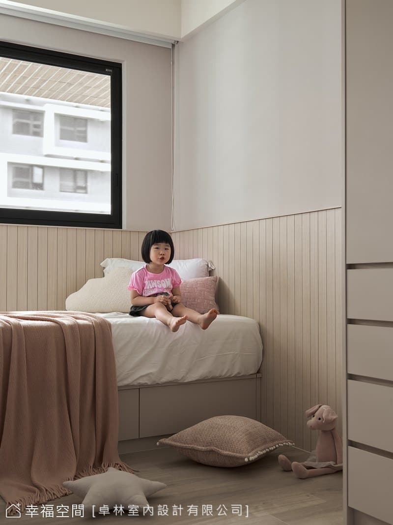 奶茶色質調 描摹溫潤簡約居所│18坪