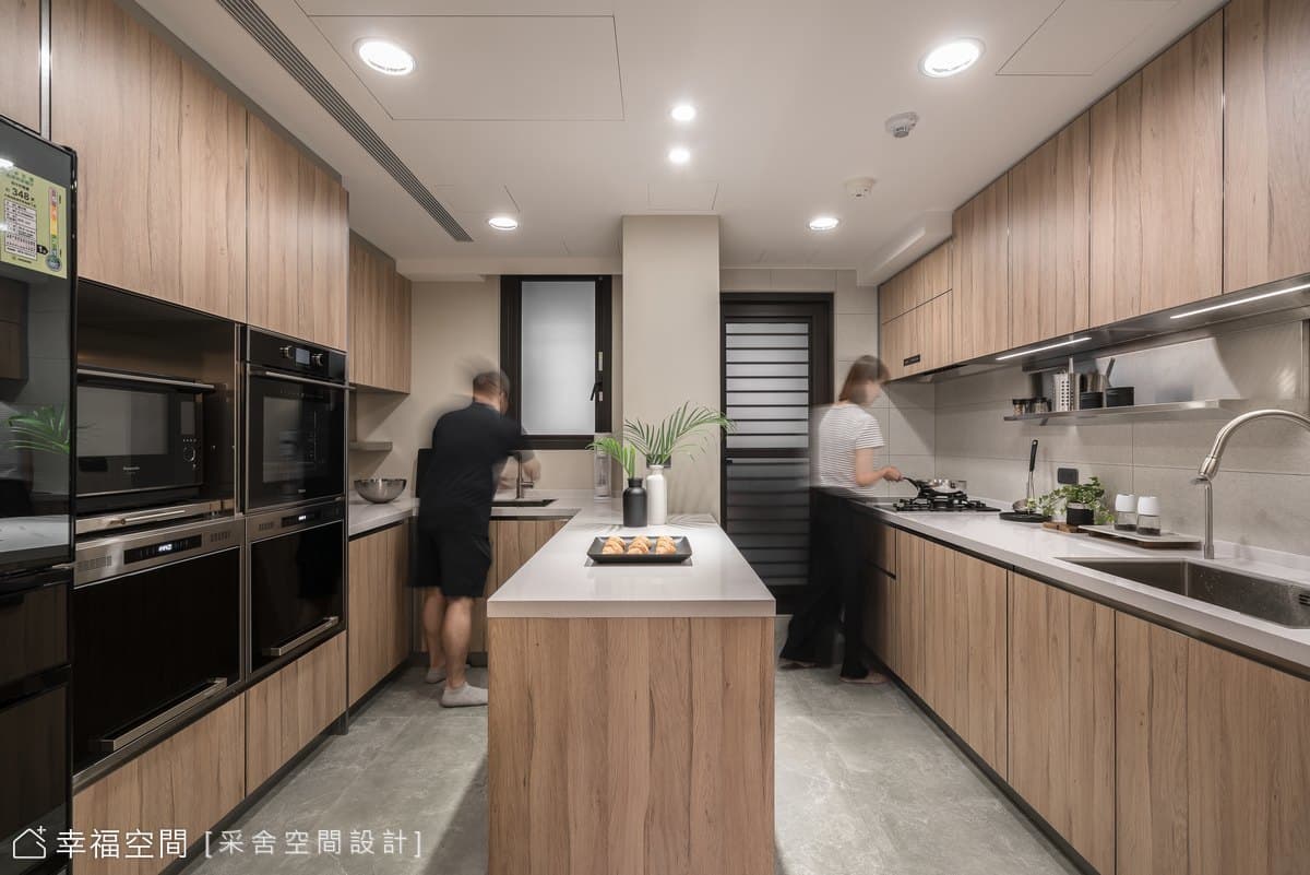 客變雙拼現代雅居 構築6口之家暖意生活│現代風
