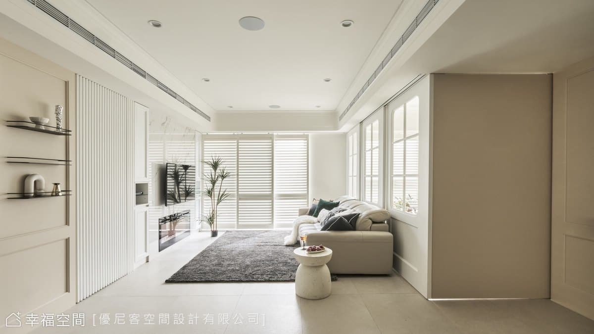 neoclassical
