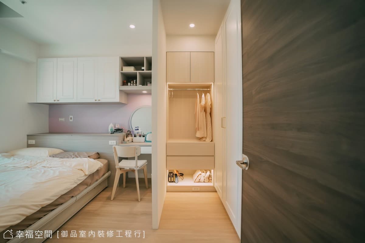 迎海風輕拂 構築現代簡約北歐清新宅 │17坪