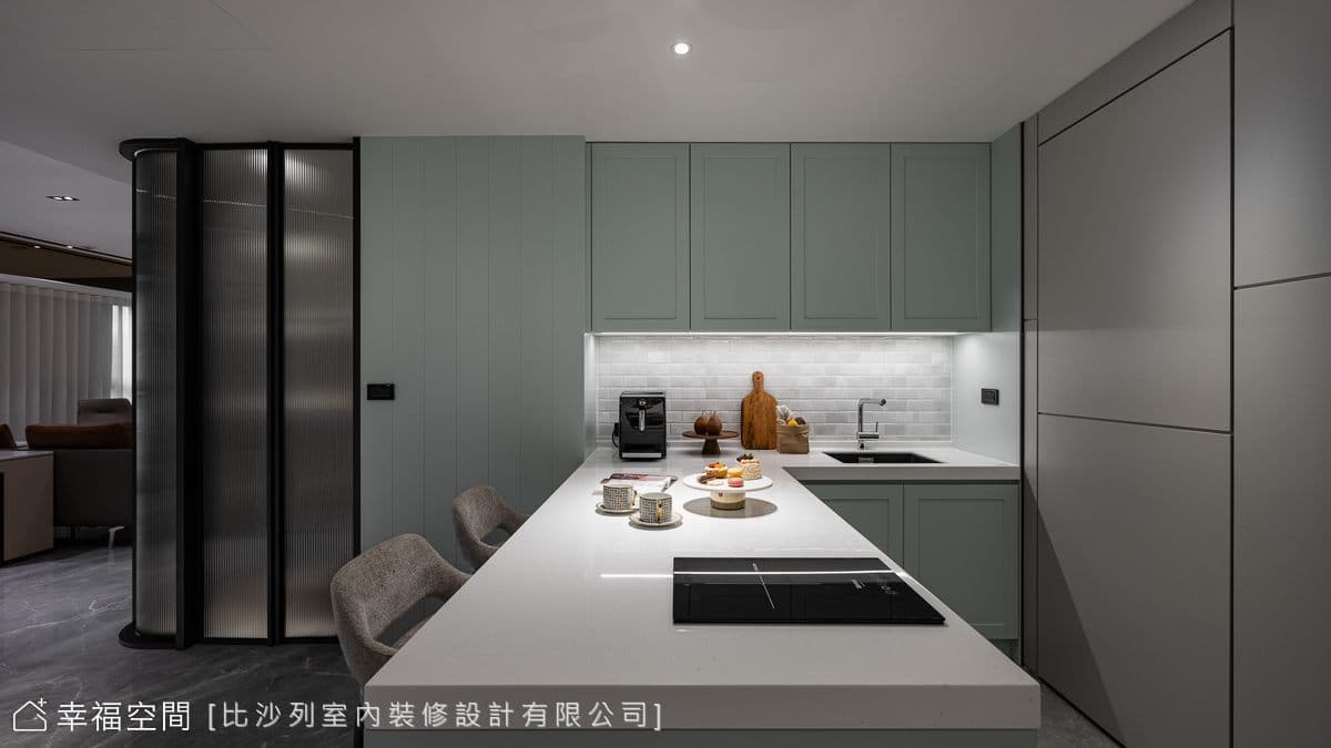 空間次序有亮點 現代奢華精緻美宅|現代奢華風|81坪
