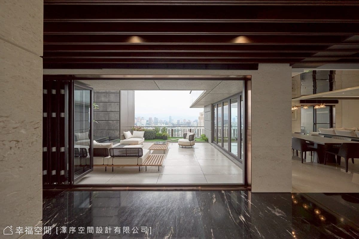 極致品味樓中樓 榮獲國際設計大獎│現代風│260坪