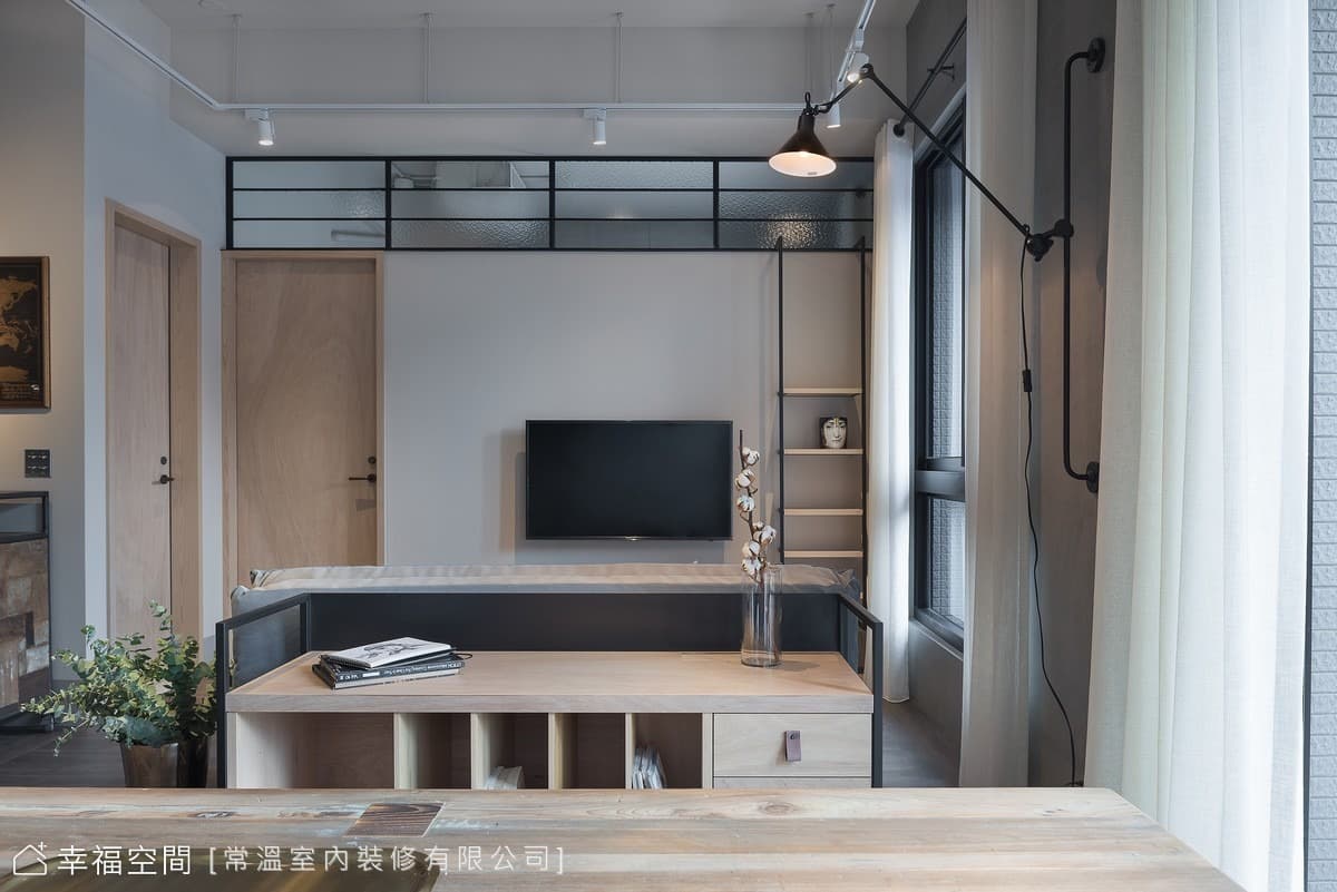 Loft｜工業風｜17坪