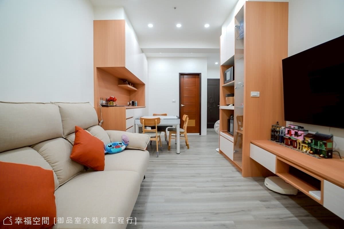 機能與居住感兼具的舒心小宅│現代簡約風│17坪
