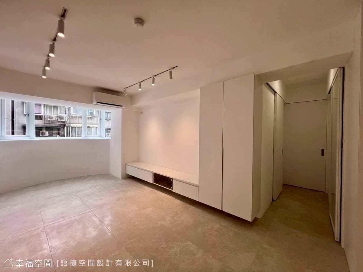 白淨簡約語彙 打造明亮寬敞收納宅│現代風│22坪