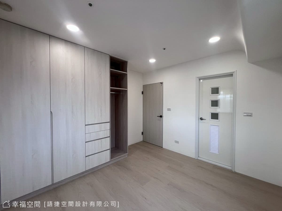 敞朗空間尺度 打造舒心現代簡約寓所│30坪