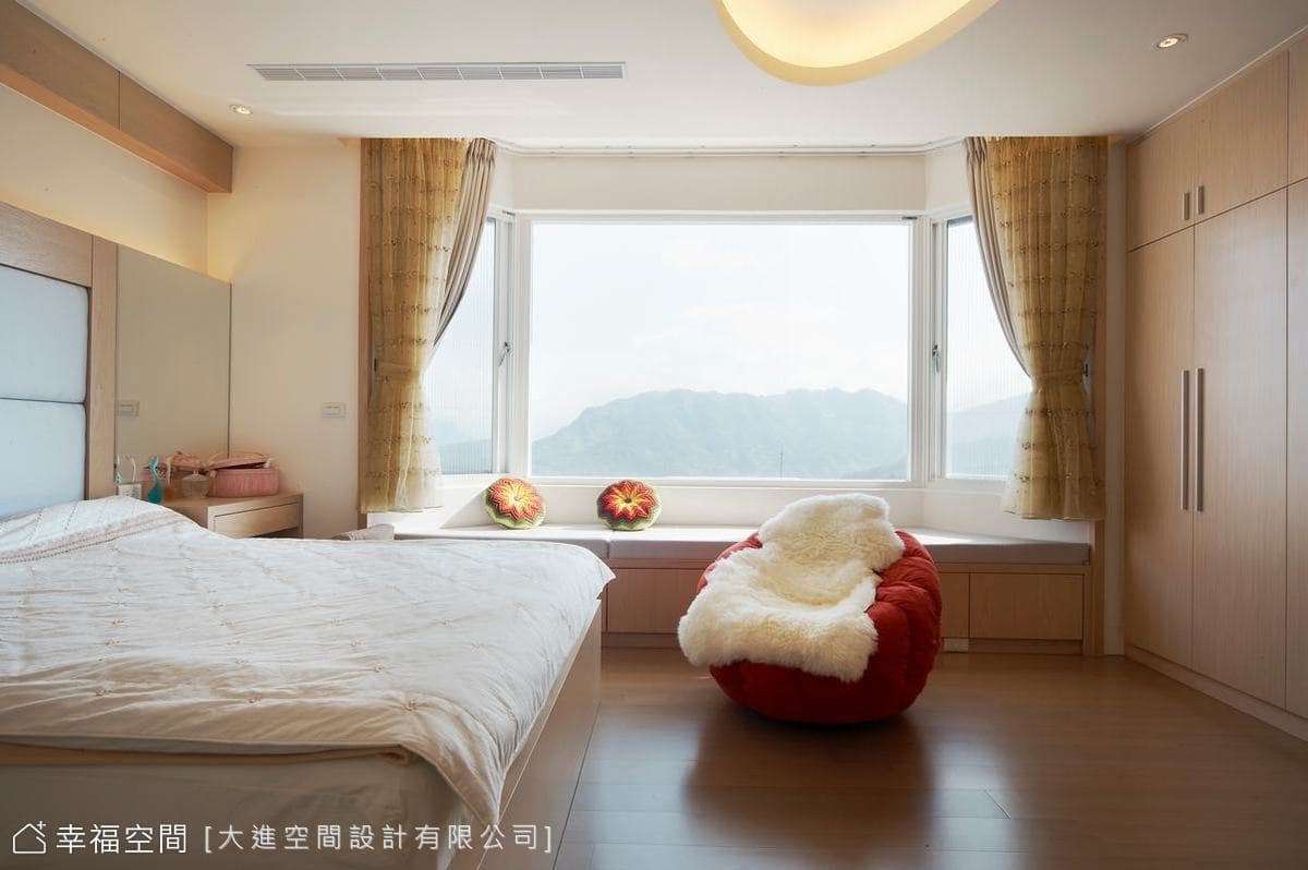 母親房