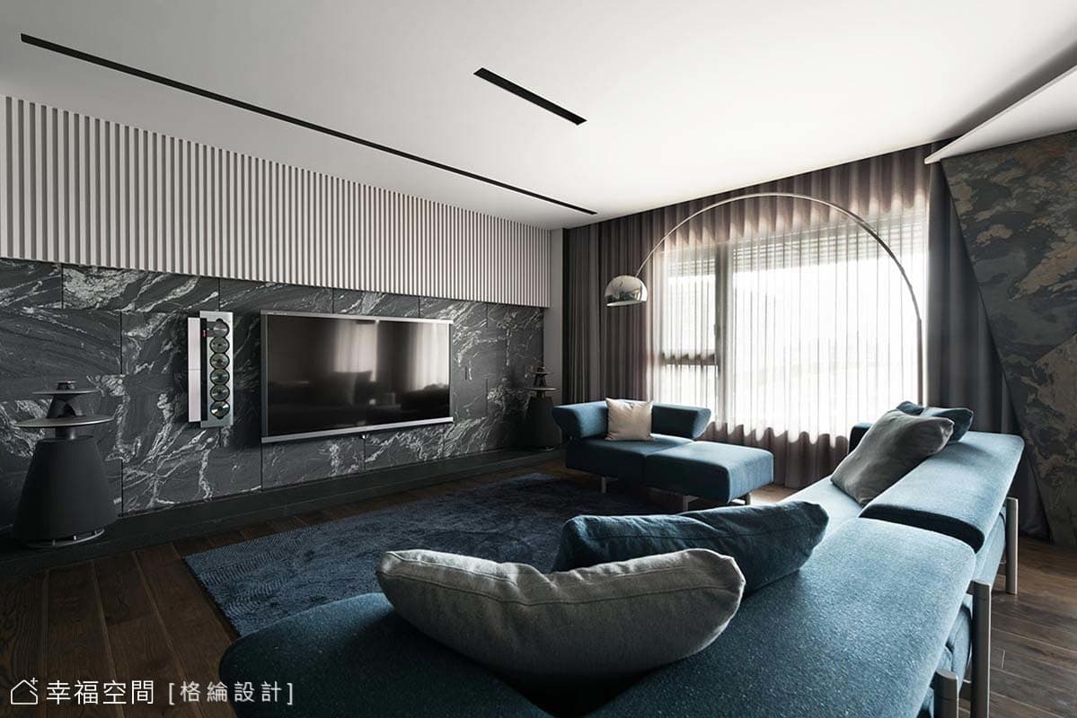型．而上