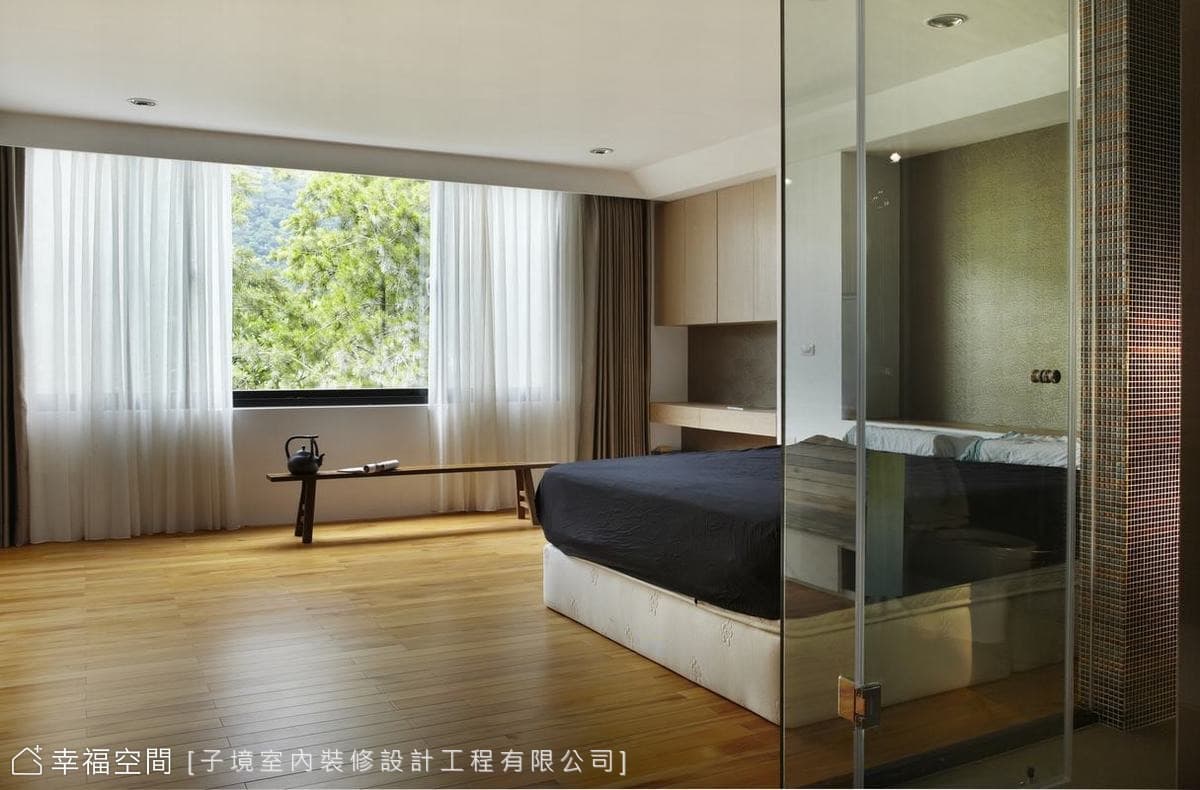 主臥房