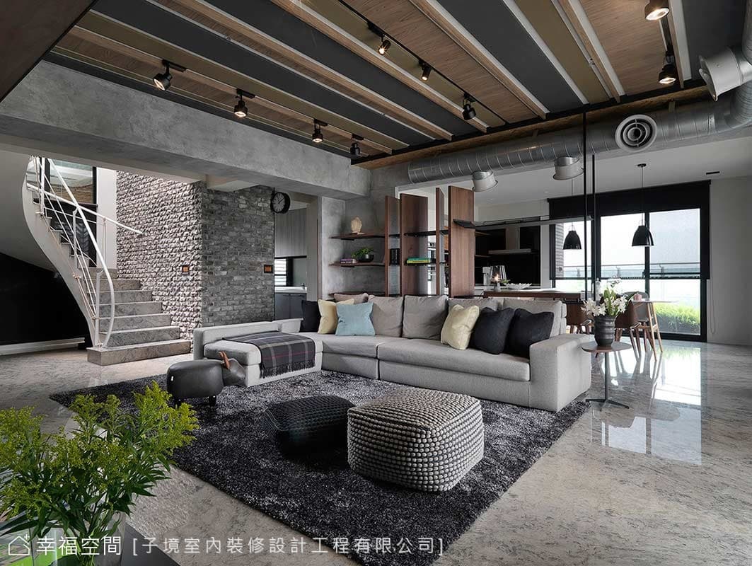 擺脫沉重氣韻 重工業明亮質感居