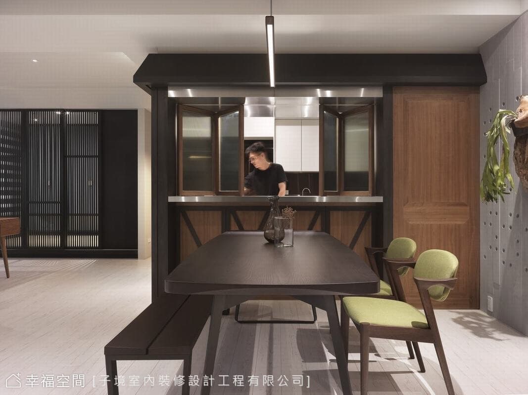 屋中小館