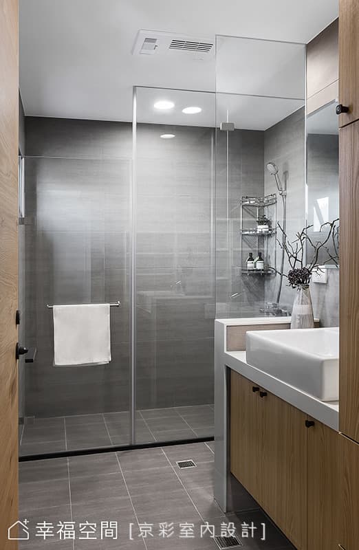 臥浴空間