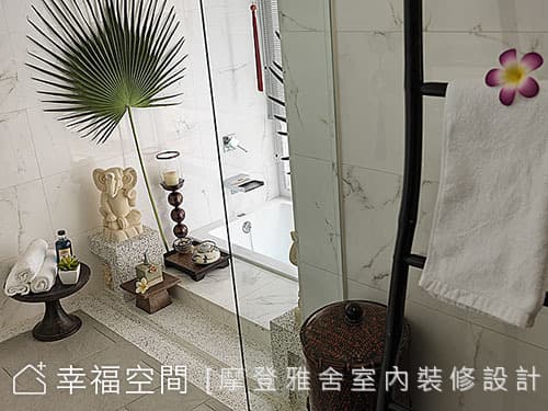 造型柱托