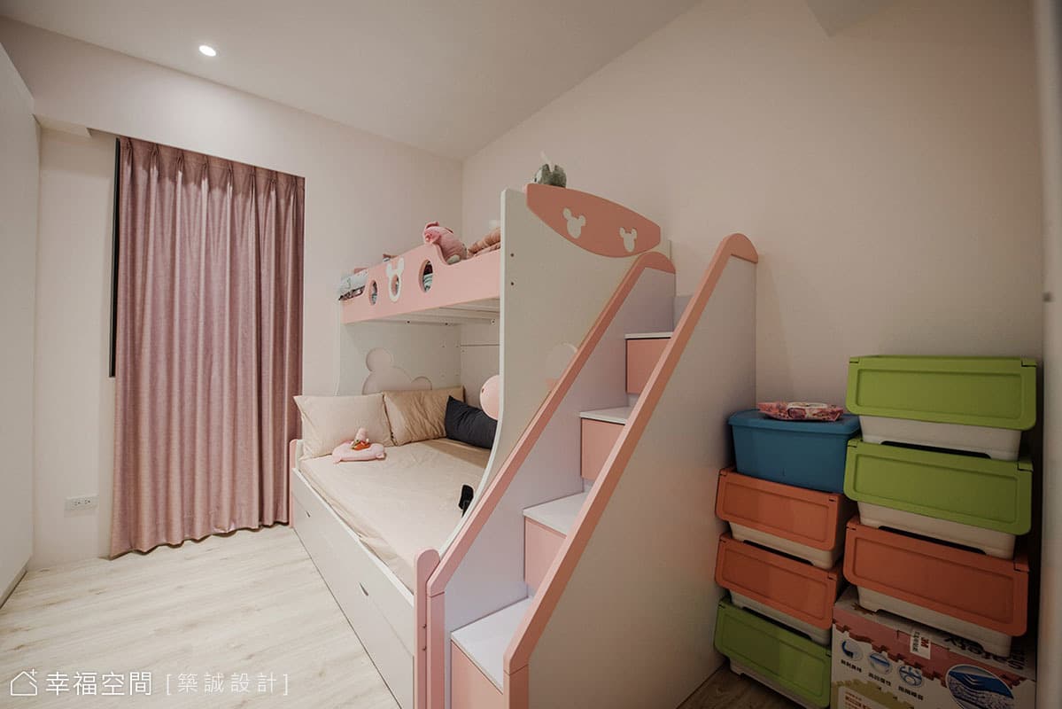小孩房
