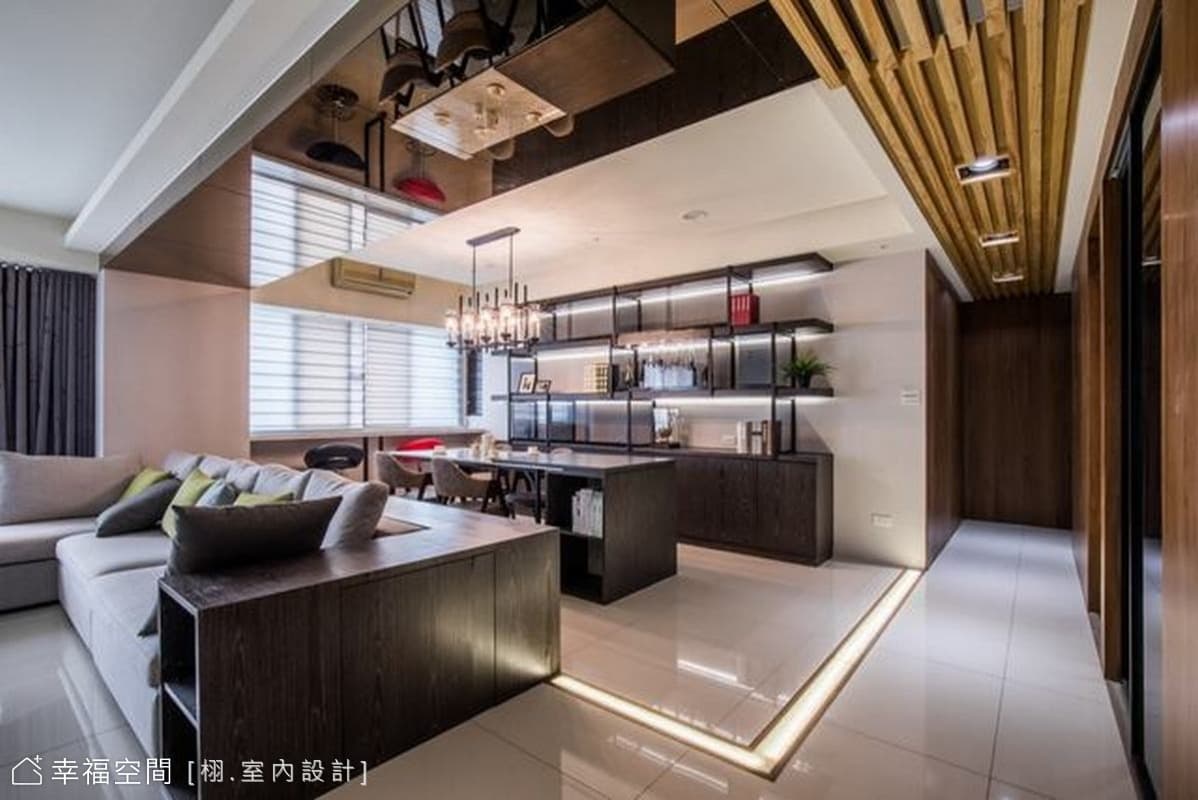 Lounge Bar