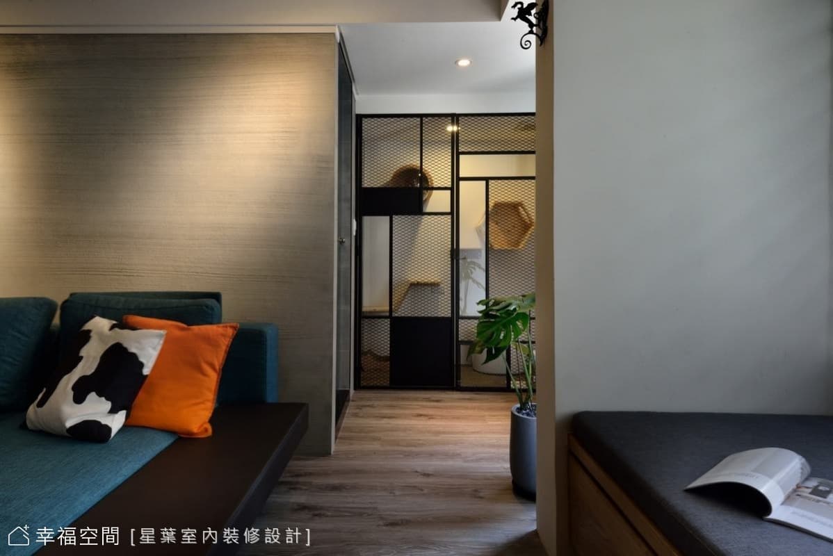 與喵星人的家,30年老屋化身微工業美宅