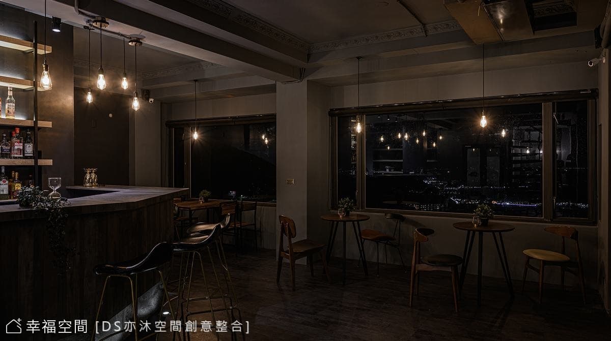 逸茶酒室Golden Bar