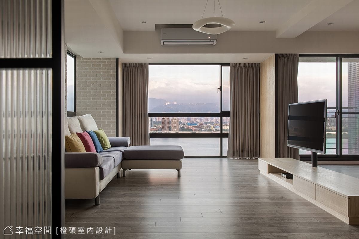 河岸絕景  豪宅大享受