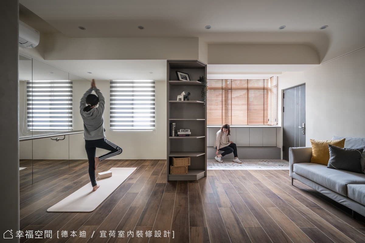 勾畫優美弧度 與光影翩然共舞|侘寂風|25坪