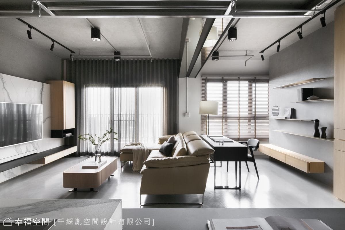 揮動薄翼翅膀,迎向陽光之家